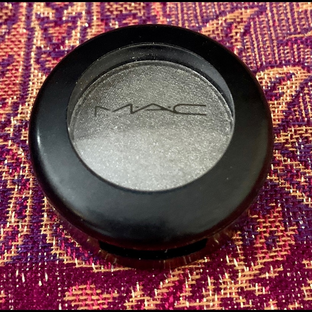 Mac Greensmoke Eyeshadow